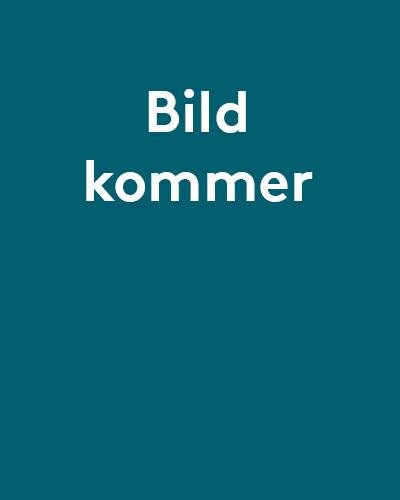 blå bakgrund med text: bild kommer