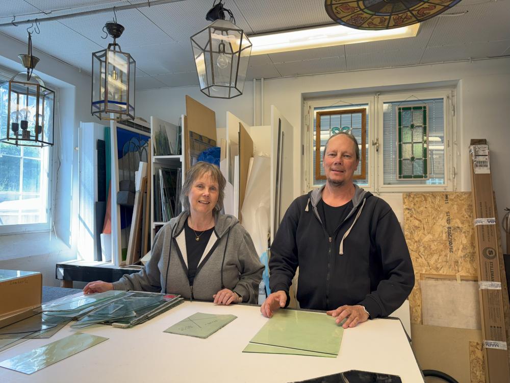 Renée och Niclas Kuhn på Blyfönsterspecialisten