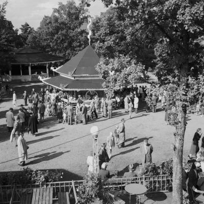 Rotundan, äldsta byggnaden i parken, syns överst till vänster i bilden från 60-talet. Foto: Conny Rich/Jönköpings läns museum