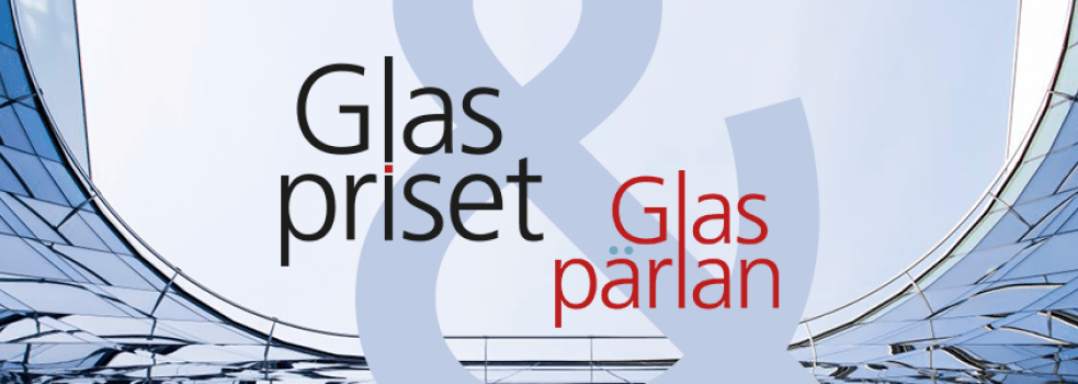 Loggorna för Glaspriset och Glaspärlan mot blå himmel