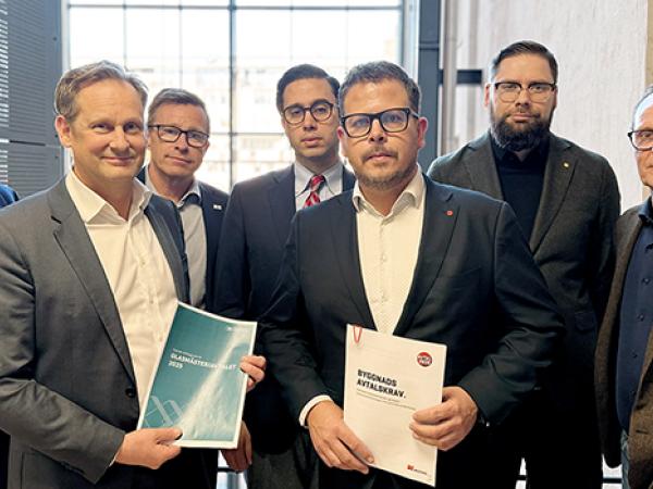 Yrkanden har bytts mellan Glasbranschföreningen och Byggnads