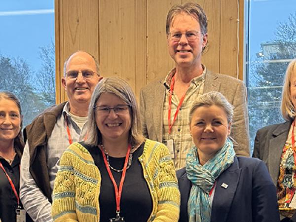 Glasbranschen ställde upp mangrannt i jakten på cikulära nycklar. Från vänter Carina Loh Lindholm från CCBuild, Linda Bernström från Swede Glass United, Marco van Brink från Kiwa, Christina Stålhandske från Ragn-Sells, Oskar Storm från Saint-Gobain, Melinda Lemke från Glasbranschföreningen, Camilla Sonnentheil från Ragn-Sells och Anna-Lena Fransson, Svensk Planglasförening/Glascentrum.